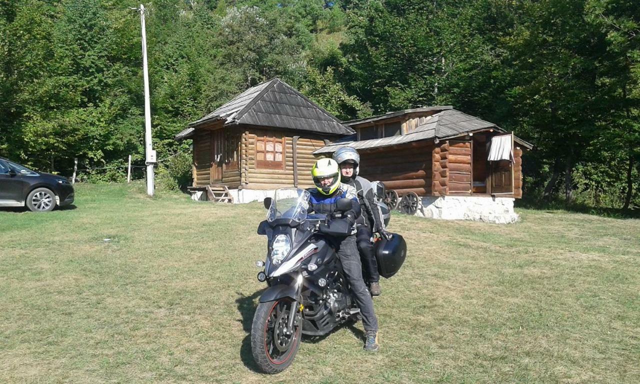 Hotel Etno Kuce Miljevic Sipovo Exterior foto
